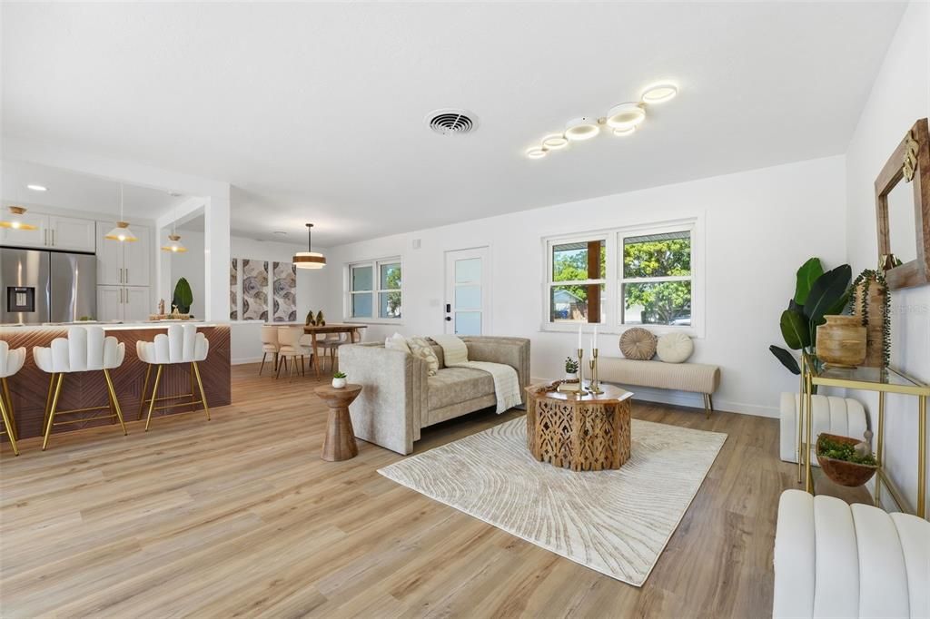 For Sale: $499,000 (2 beds, 2 baths, 1252 Square Feet)