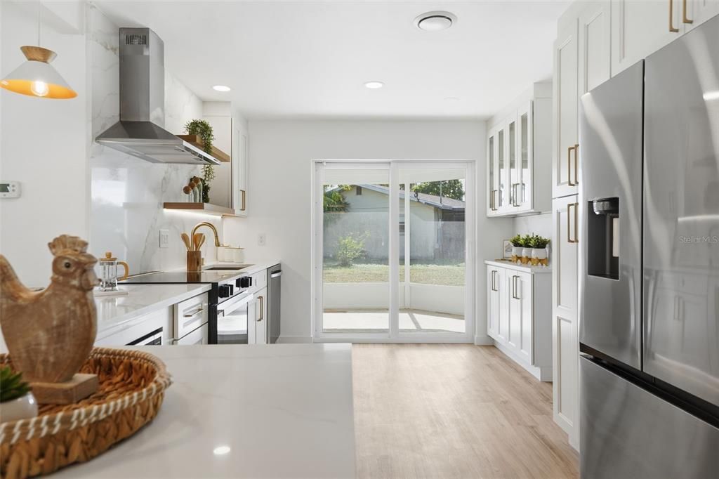 For Sale: $499,000 (2 beds, 2 baths, 1252 Square Feet)