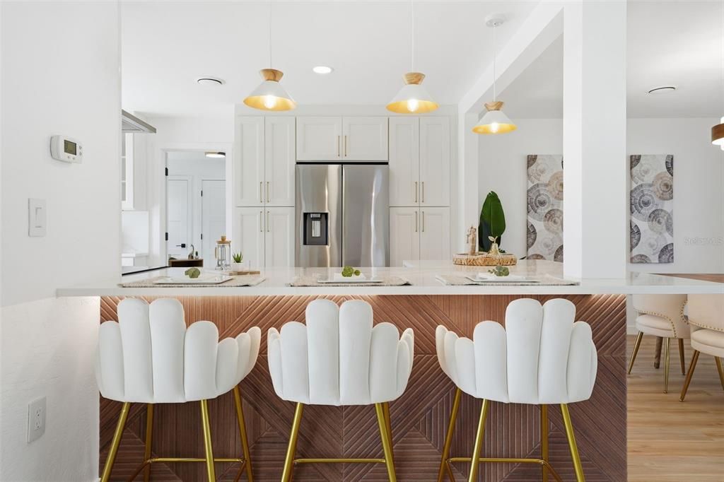 For Sale: $499,000 (2 beds, 2 baths, 1252 Square Feet)