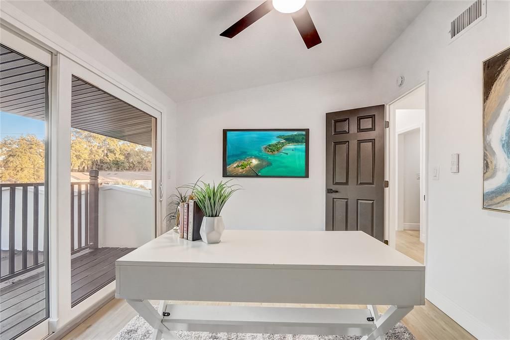 待售: $899,999 (5 贝兹, 3 浴室, 2640 平方英尺)