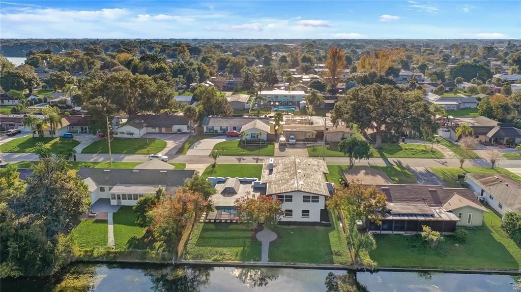 待售: $899,999 (5 贝兹, 3 浴室, 2640 平方英尺)