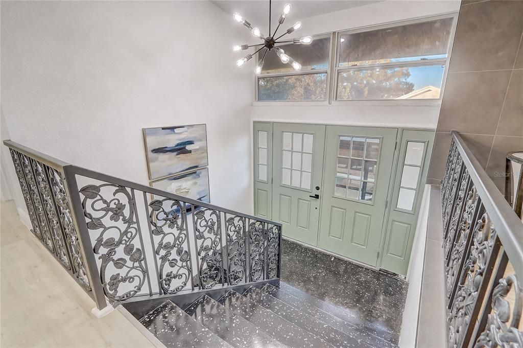 待售: $899,999 (5 贝兹, 3 浴室, 2640 平方英尺)