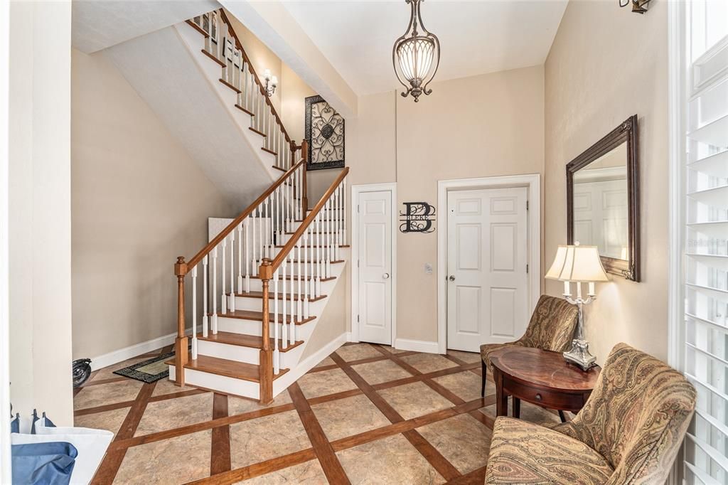 En Venta: $1,275,000 (3 camas, 3 baños, 5340 Pies cuadrados)