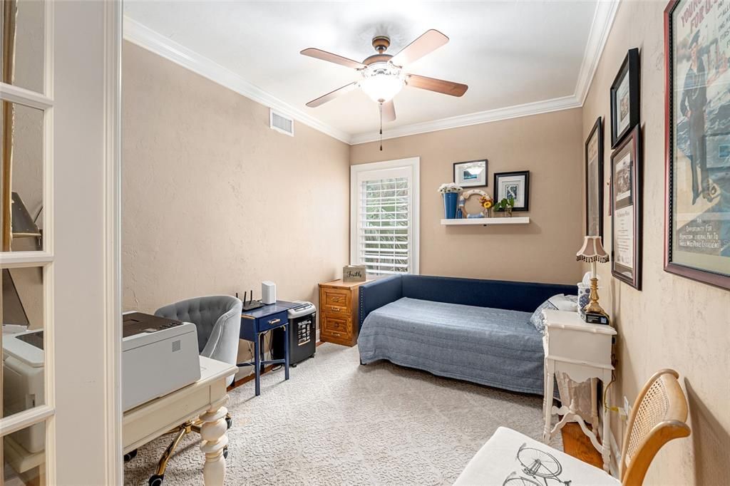 En Venta: $1,275,000 (3 camas, 3 baños, 5340 Pies cuadrados)