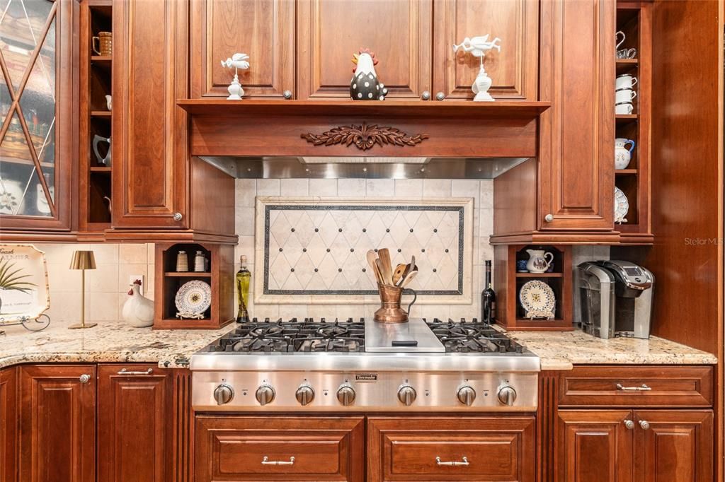 En Venta: $1,275,000 (3 camas, 3 baños, 5340 Pies cuadrados)