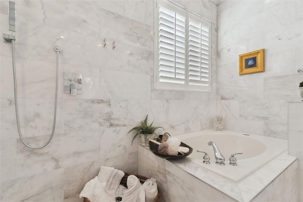 待售: $999,900 (4 贝兹, 3 浴室, 3052 平方英尺)