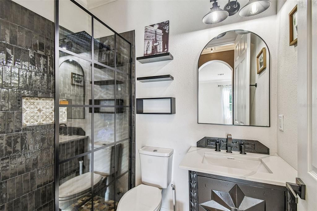 На продажу: $1,380,000 (5 спален, 4 ванн, 3945 Квадратных фут)