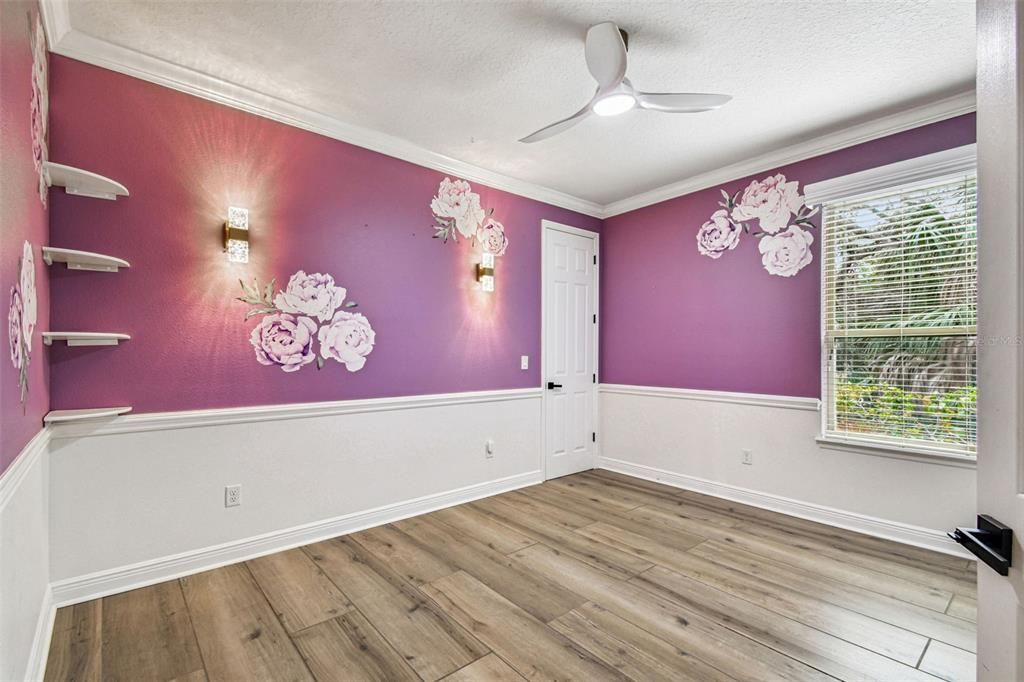 На продажу: $1,380,000 (5 спален, 4 ванн, 3945 Квадратных фут)