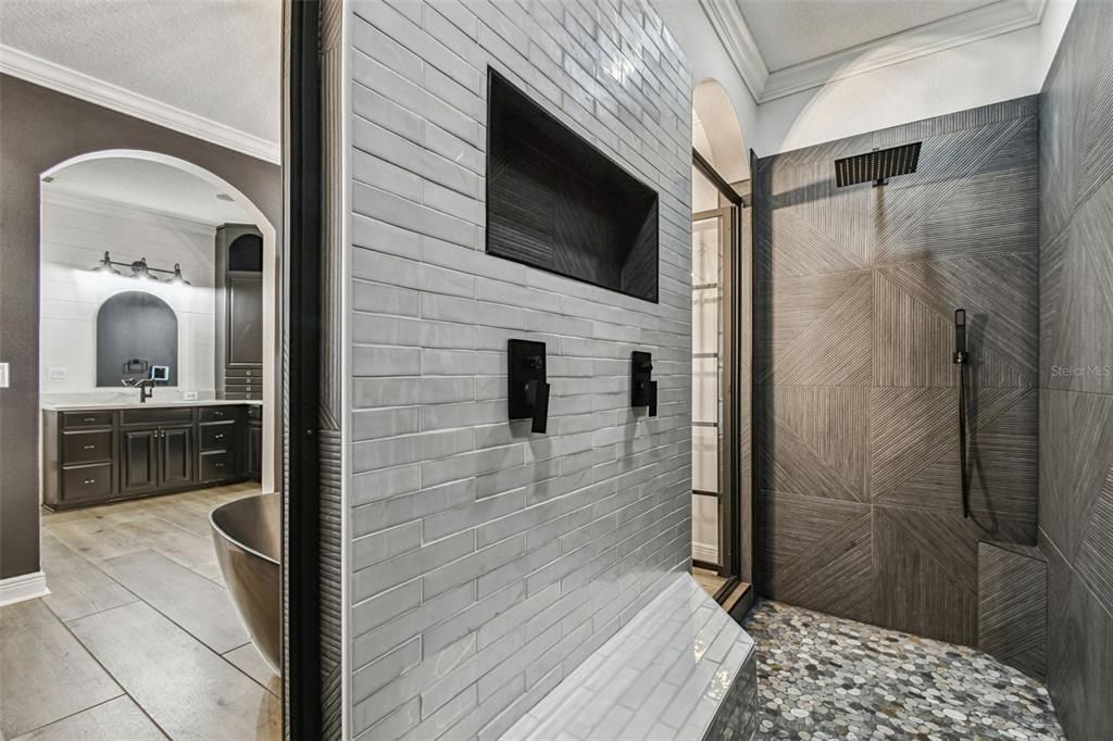 На продажу: $1,380,000 (5 спален, 4 ванн, 3945 Квадратных фут)