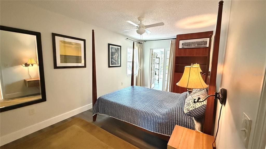 На продажу: $429,900 (3 спален, 2 ванн, 1732 Квадратных фут)