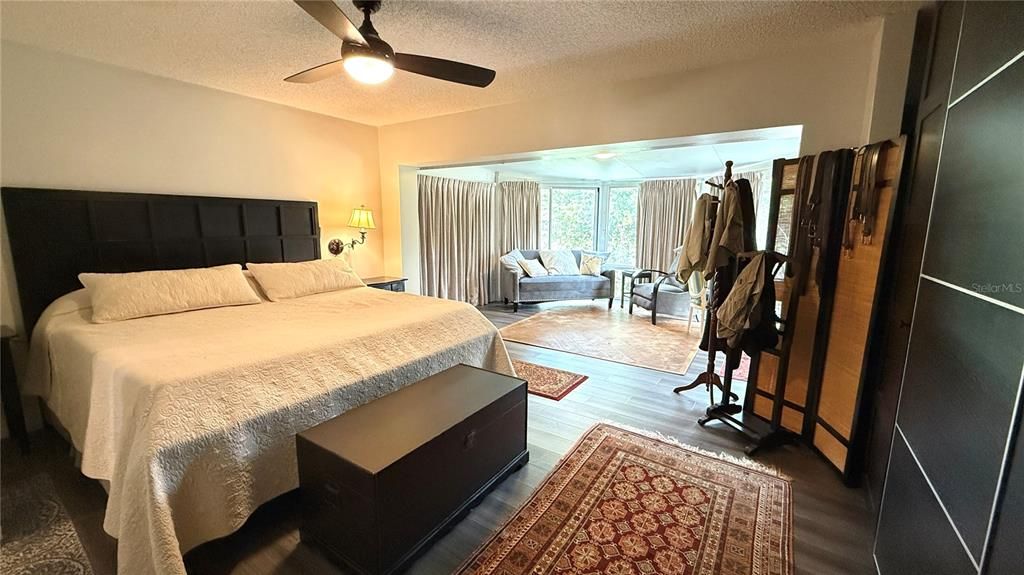 На продажу: $429,900 (3 спален, 2 ванн, 1312 Квадратных фут)