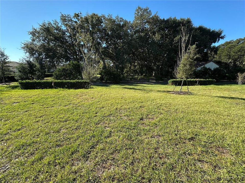 For Rent: $2,495 (5 beds, 3 baths, 2828 Square Feet)