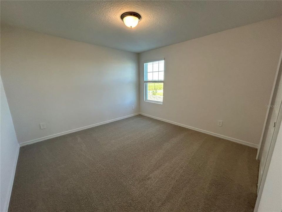 For Rent: $2,495 (5 beds, 3 baths, 2828 Square Feet)