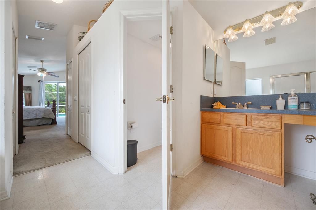 For Sale: $509,900 (4 beds, 3 baths, 2571 Square Feet)