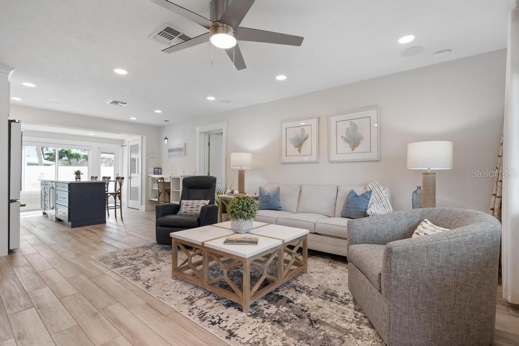 For Sale: $1,395,000 (3 beds, 3 baths, 1610 Square Feet)