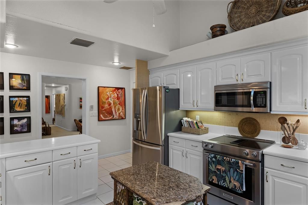 For Sale: $1,150,000 (4 beds, 3 baths, 2635 Square Feet)