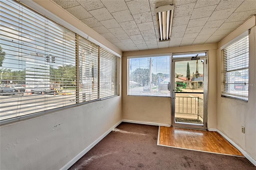 En Venta: $449,999 (0 camas, 0 baños, 3967 Pies cuadrados)