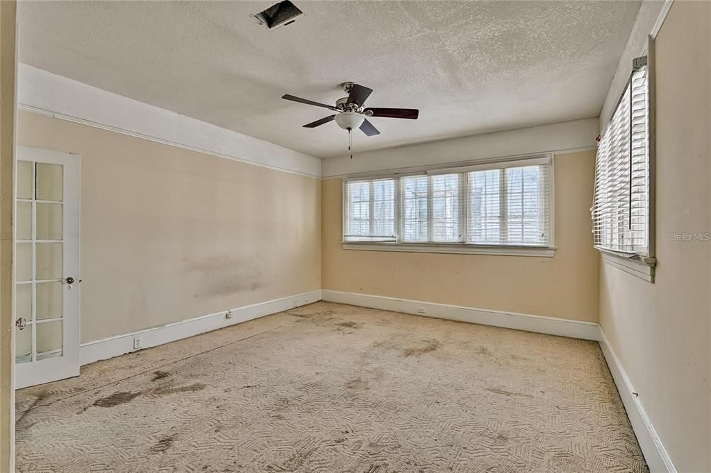 En Venta: $449,999 (0 camas, 0 baños, 3967 Pies cuadrados)