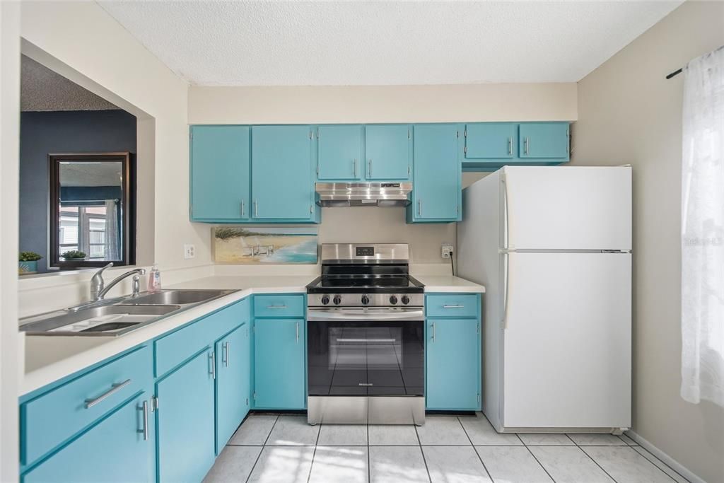 待售: $100,000 (1 贝兹, 1 浴室, 635 平方英尺)