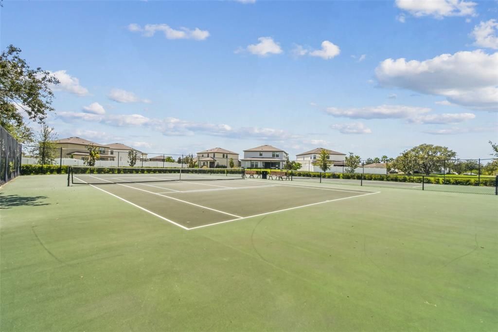 For Sale: $419,900 (5 beds, 3 baths, 2479 Square Feet)