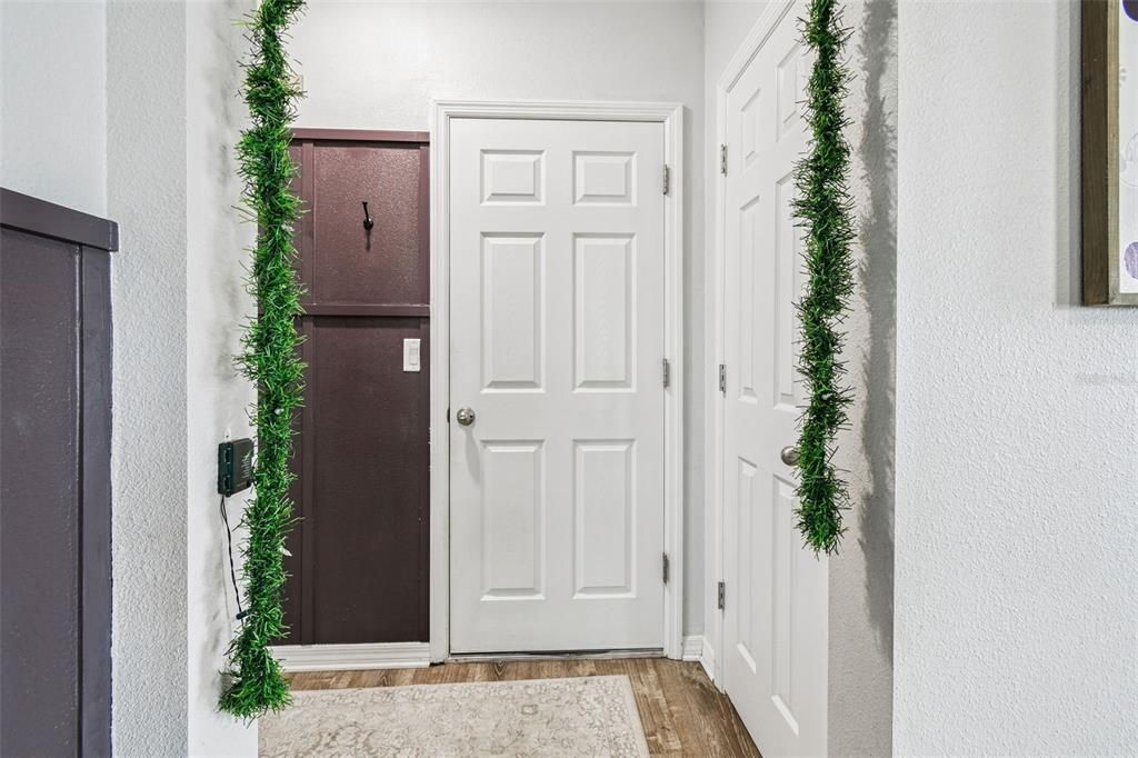 For Sale: $419,900 (5 beds, 3 baths, 2479 Square Feet)