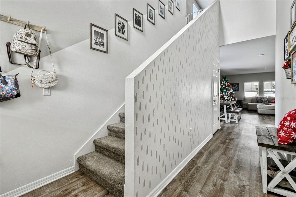 For Sale: $419,900 (5 beds, 3 baths, 2479 Square Feet)