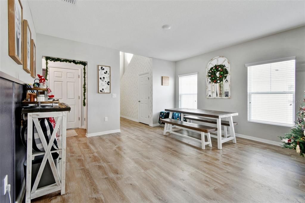 For Sale: $419,900 (5 beds, 3 baths, 2479 Square Feet)