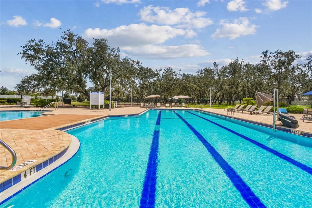 For Sale: $419,900 (5 beds, 3 baths, 2479 Square Feet)