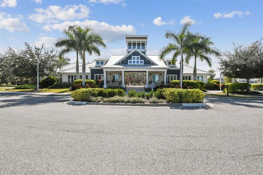 For Sale: $419,900 (5 beds, 3 baths, 2479 Square Feet)