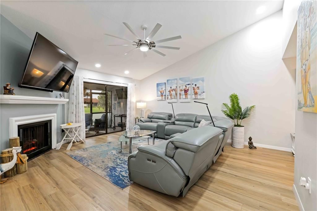 En Venta: $429,000 (2 camas, 2 baños, 1485 Pies cuadrados)