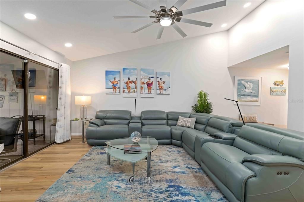 En Venta: $429,000 (2 camas, 2 baños, 1485 Pies cuadrados)