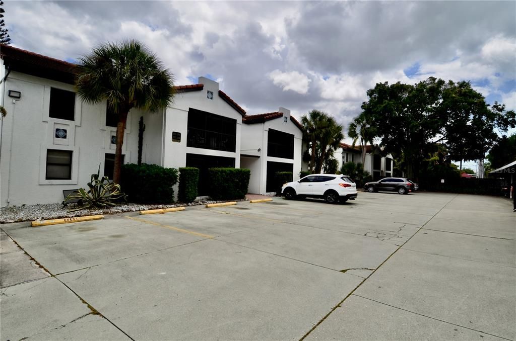 En Renta: $1,900 (2 camas, 2 baños, 784 Pies cuadrados)