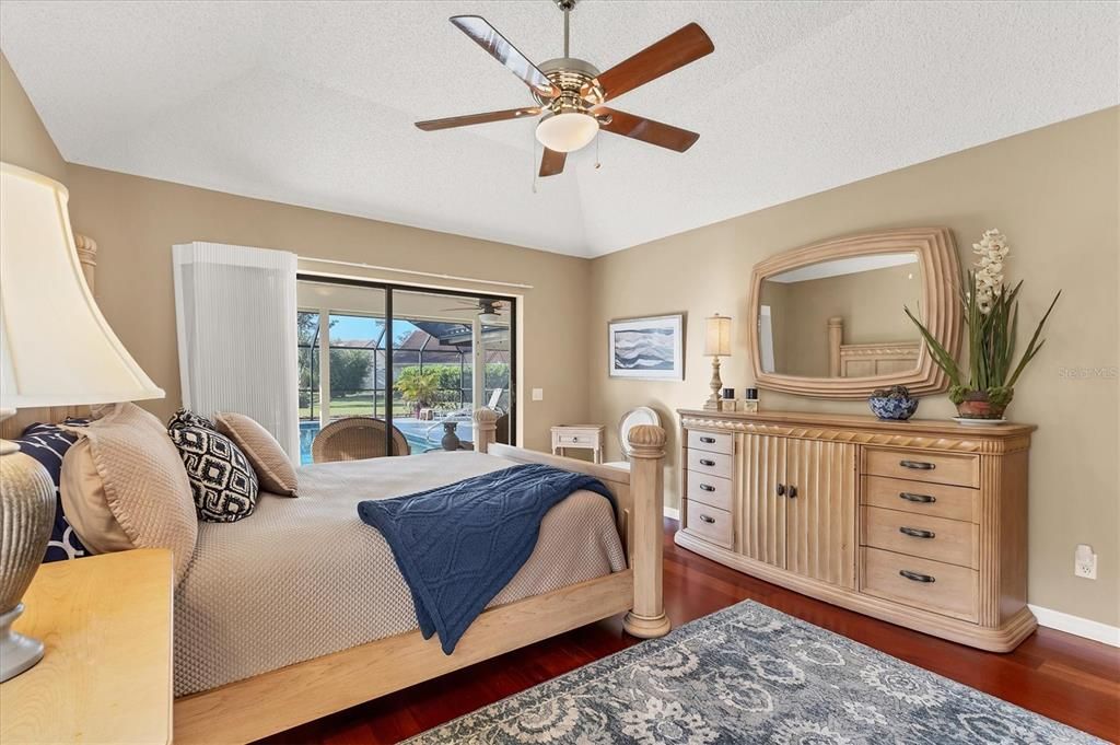 待售: $779,000 (3 贝兹, 2 浴室, 2001 平方英尺)