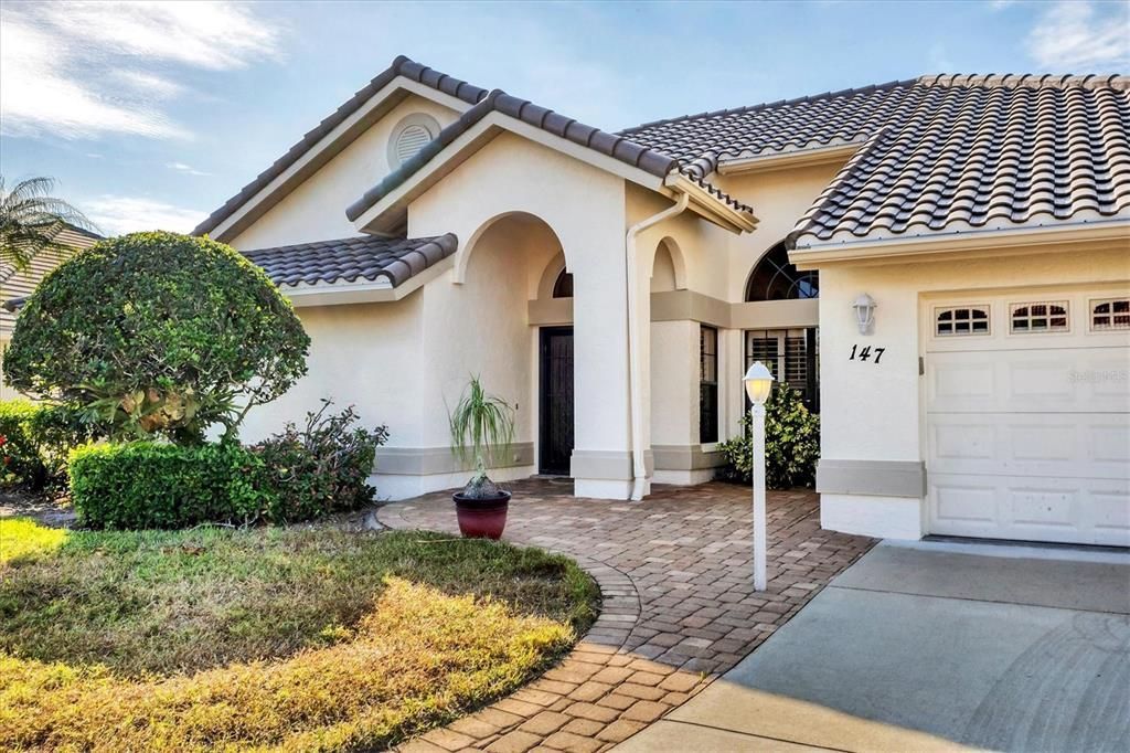 待售: $779,000 (3 贝兹, 2 浴室, 2001 平方英尺)