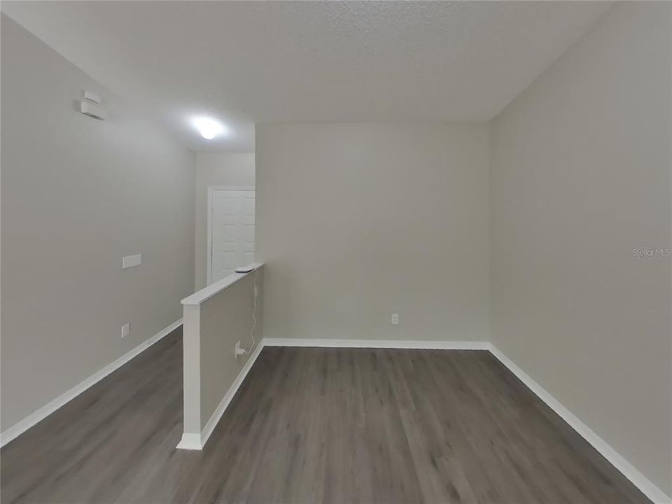 出租: $2,039 (3 贝兹, 2 浴室, 1270 平方英尺)