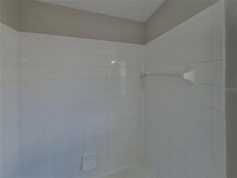 出租: $2,039 (3 贝兹, 2 浴室, 1270 平方英尺)