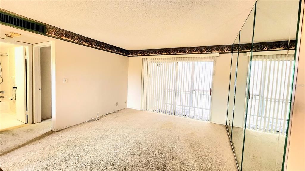 For Rent: $1,190 (1 beds, 1 baths, 630 Square Feet)