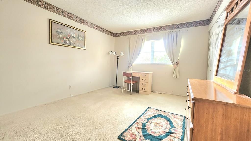 For Rent: $1,190 (1 beds, 1 baths, 630 Square Feet)