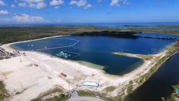 待售: $13,500,000 (10.00 acres)