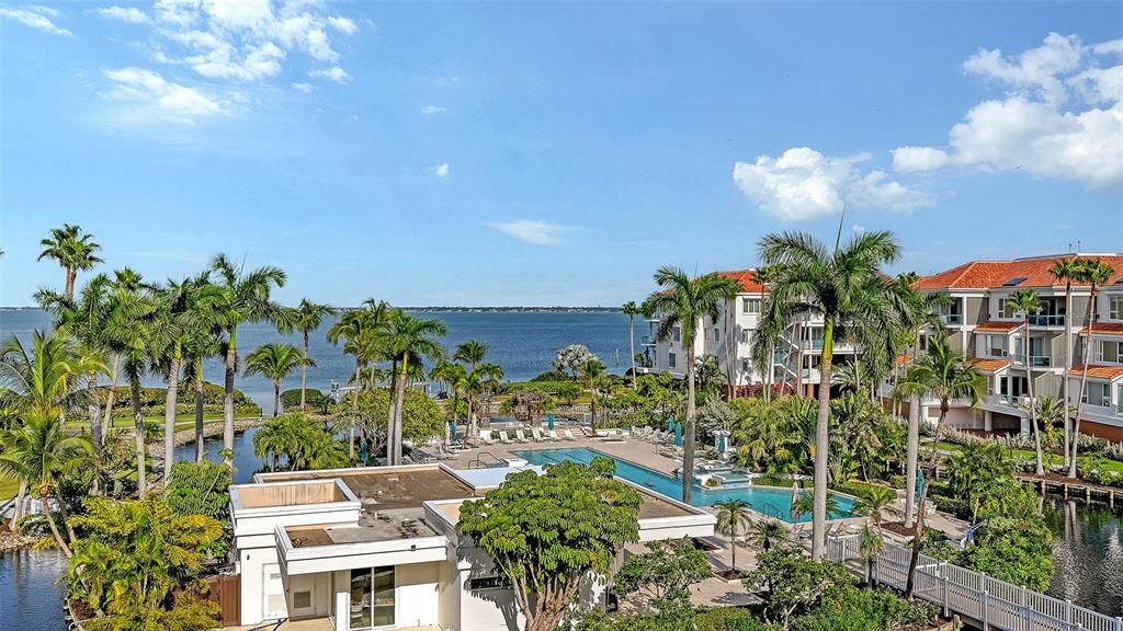 En Venta: $1,749,000 (3 camas, 3 baños, 2949 Pies cuadrados)