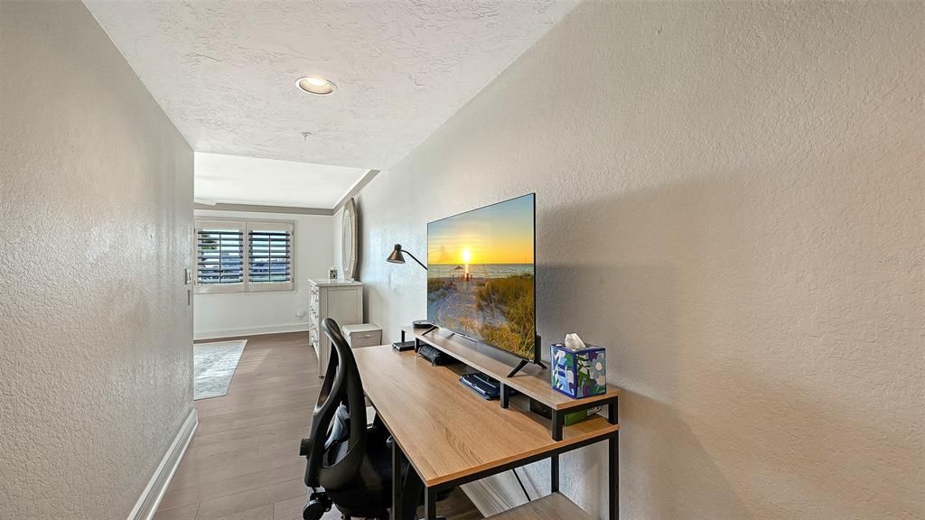 En Venta: $1,749,000 (3 camas, 3 baños, 2949 Pies cuadrados)