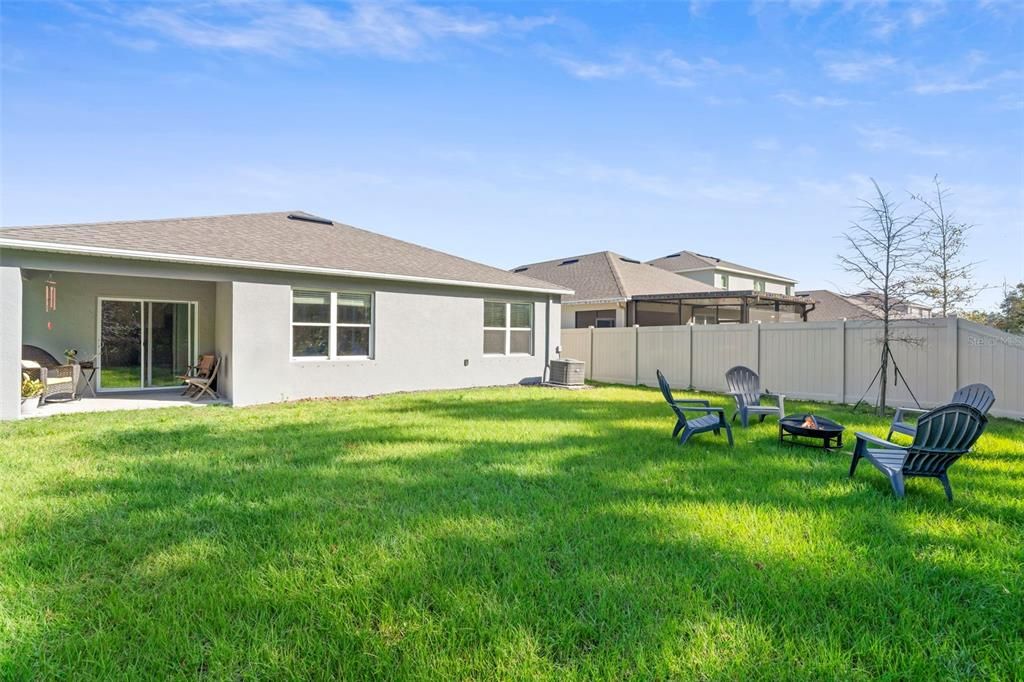 For Sale: $380,000 (4 beds, 2 baths, 1855 Square Feet)