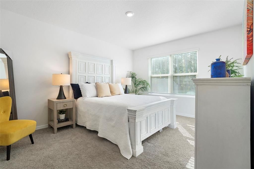 For Sale: $380,000 (4 beds, 2 baths, 1855 Square Feet)