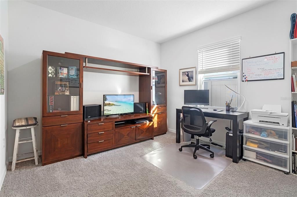 For Sale: $380,000 (4 beds, 2 baths, 1855 Square Feet)