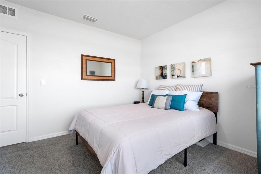 For Sale: $380,000 (4 beds, 2 baths, 1855 Square Feet)