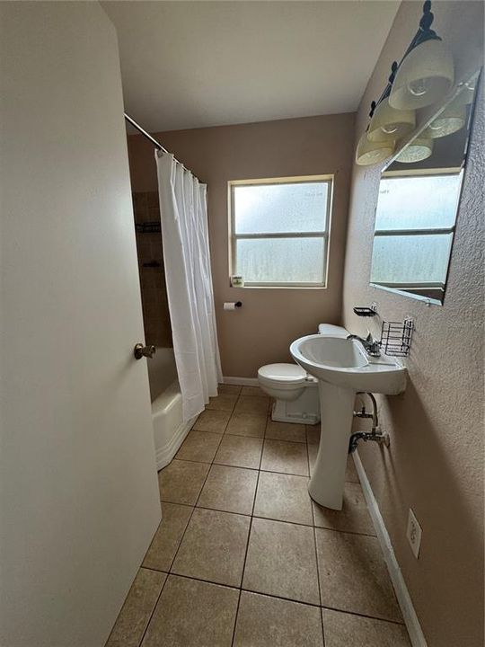 En Venta: $215,000 (2 camas, 1 baños, 888 Pies cuadrados)