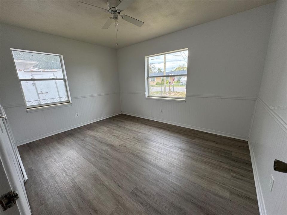 En Venta: $215,000 (2 camas, 1 baños, 888 Pies cuadrados)