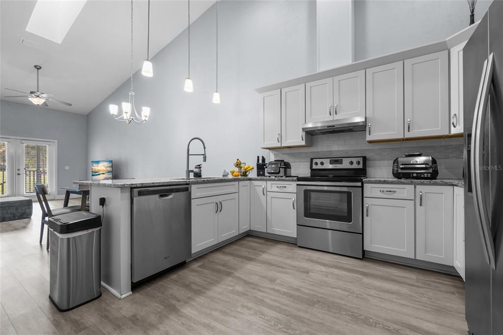 En Venta: $284,900 (2 camas, 2 baños, 1515 Pies cuadrados)