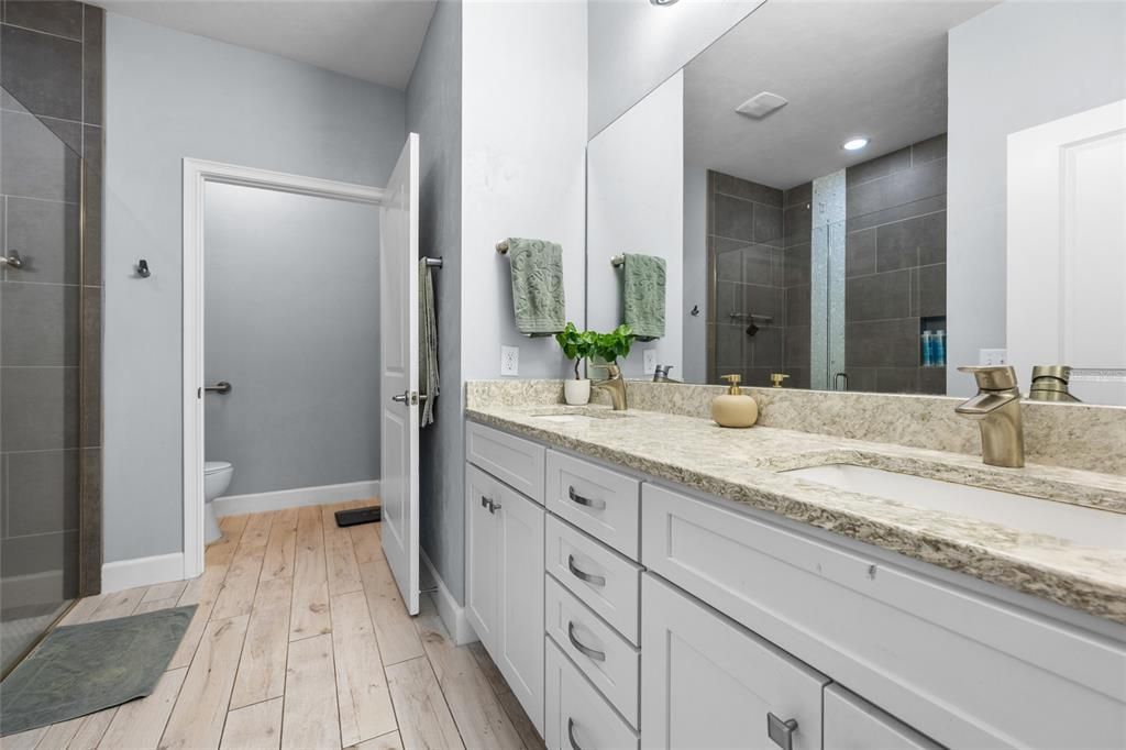 En Venta: $284,900 (2 camas, 2 baños, 1515 Pies cuadrados)