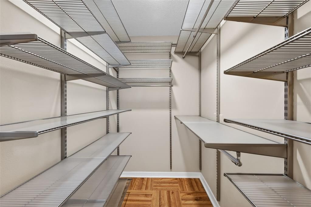 En Venta: $325,000 (1 camas, 1 baños, 965 Pies cuadrados)